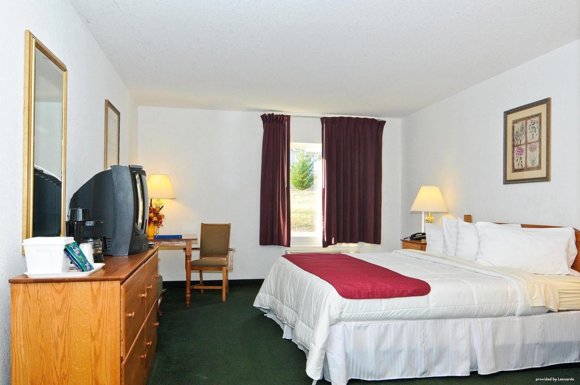 Surestay Plus Hotel By Best Western Berkeley Springs Habitación foto